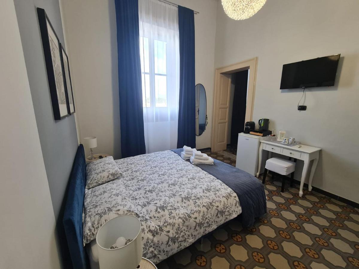 B&B Regina Margherita Brindisi Extérieur photo